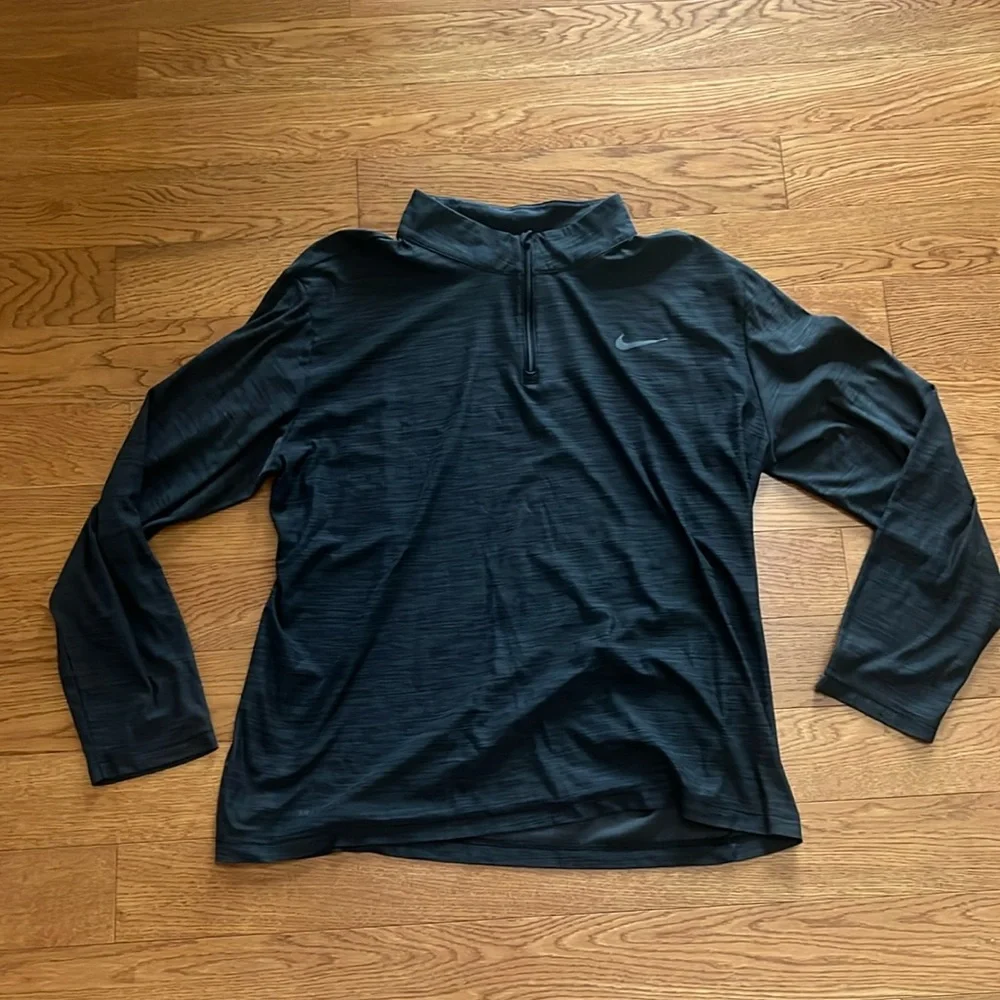 Men’s Nike Dri-fit Pullover